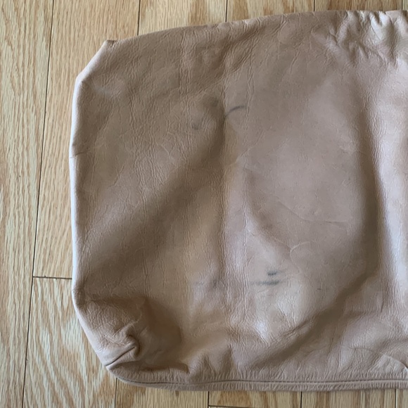 Nude leather tote bag - Picture 3 of 3